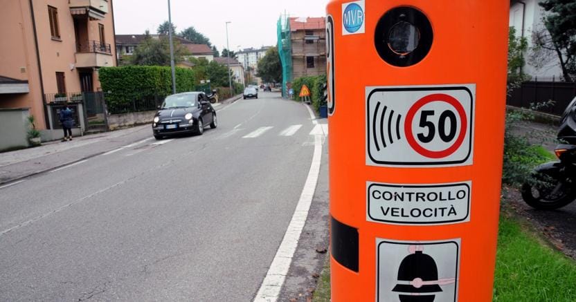 SCARICA POSTAZIONI AUTOVELOX ITALIA